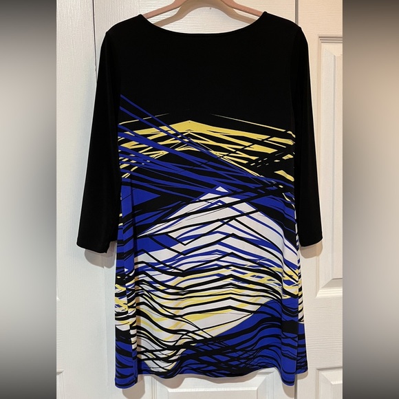 Style & co. Purchased at Macy’s. Size Medium. Tunic multi color/black. - Picture 2 of 6